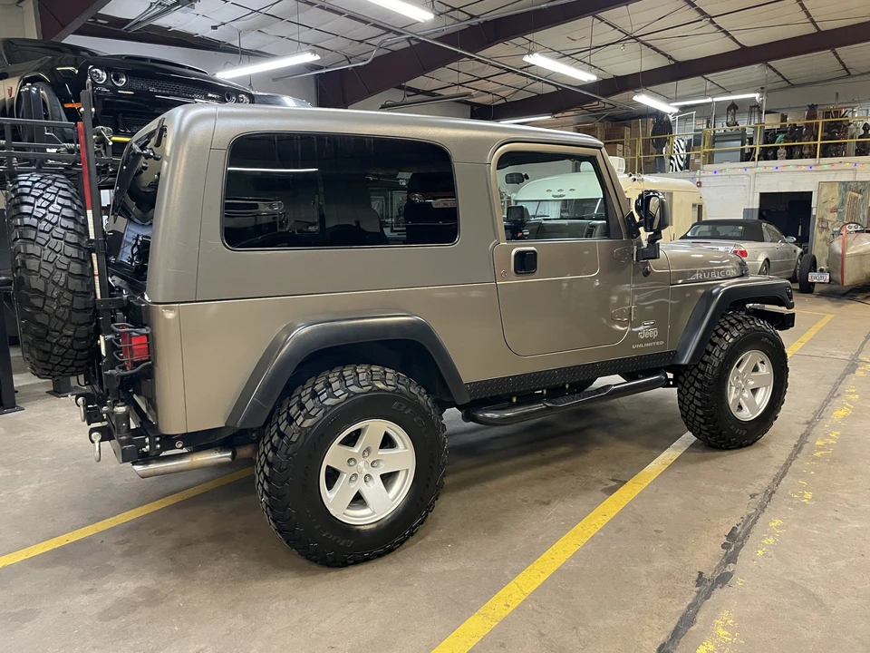 2006 Jeep TJ Wrangler - Image 17 of 31