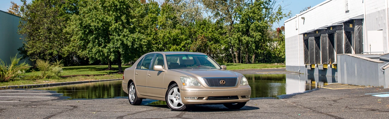 2006 Lexus LS 3rd Gen - Image 22 of 31