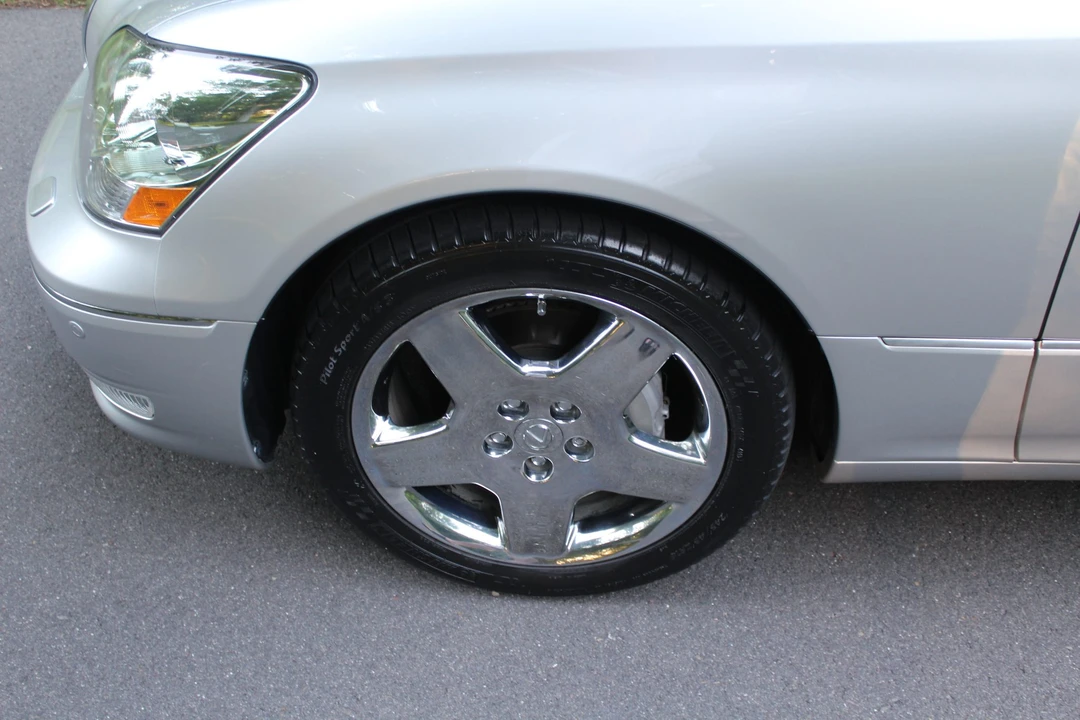 2006 Lexus LS 3rd Gen - Image 30 of 31
