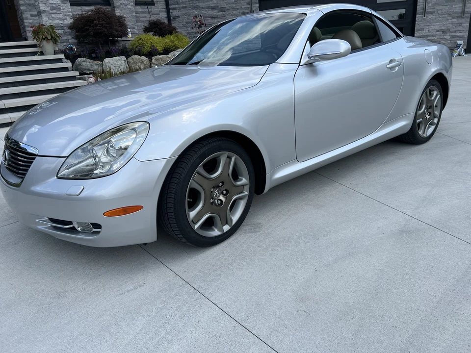 2006 Lexus SC430 - Image 3 of 31