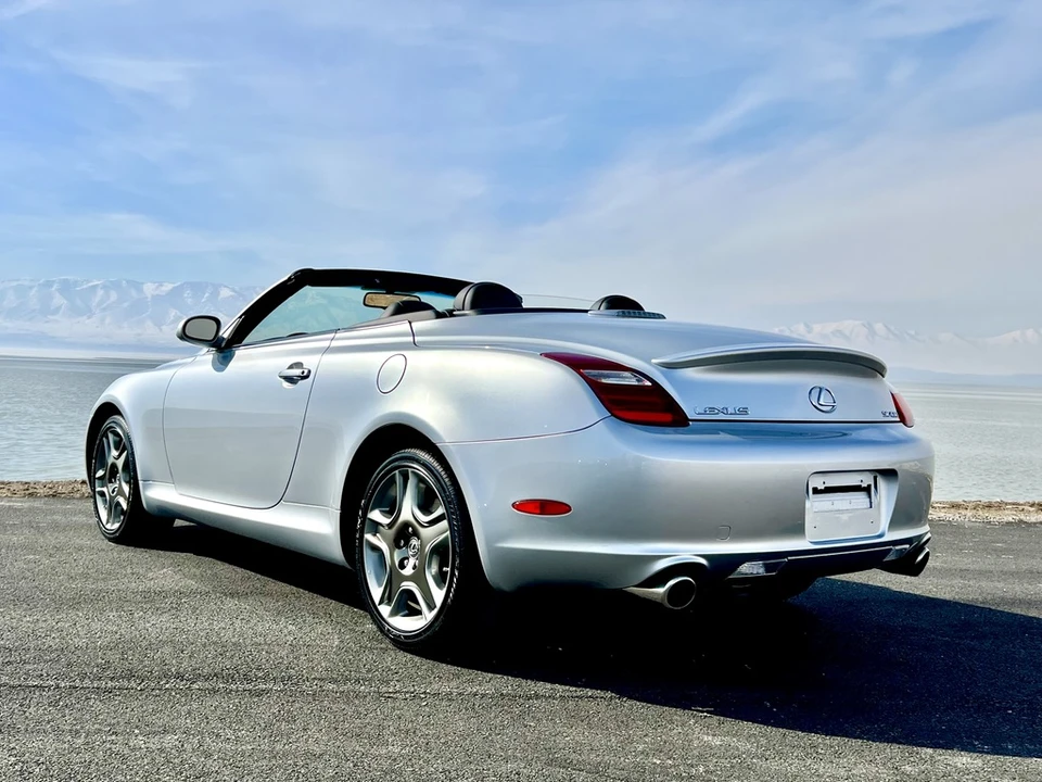 2006 Lexus SC430 - Image 11 of 31
