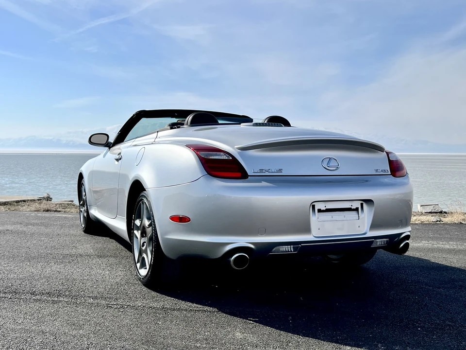 2006 Lexus SC430 - Image 10 of 31