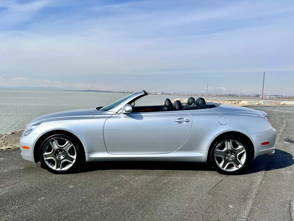 2006 Lexus SC430 - Image 5 of 31