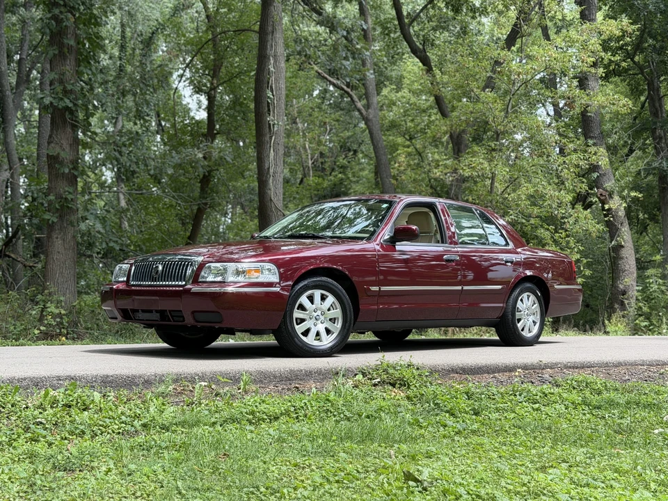 2006 Mercury Grand Marquis - Image 8 of 31