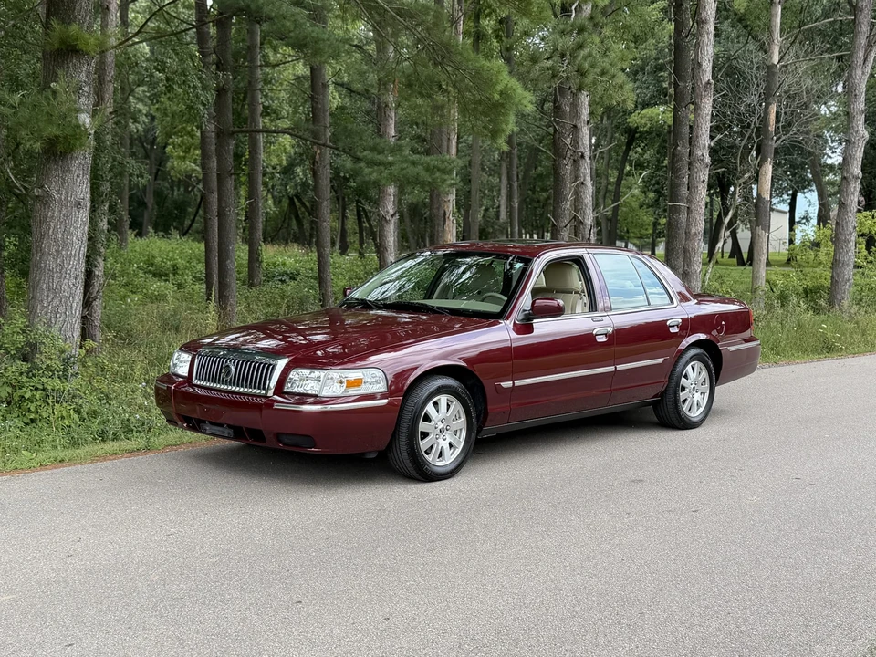 2006 Mercury Grand Marquis - Image 17 of 31