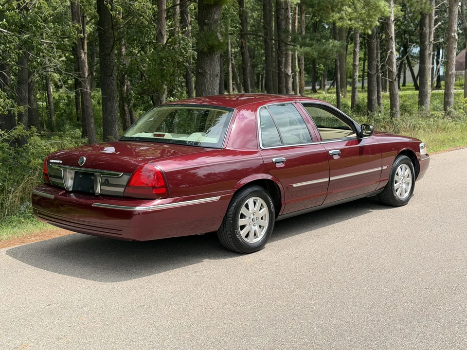 2006 Mercury Grand Marquis - Image 28 of 31