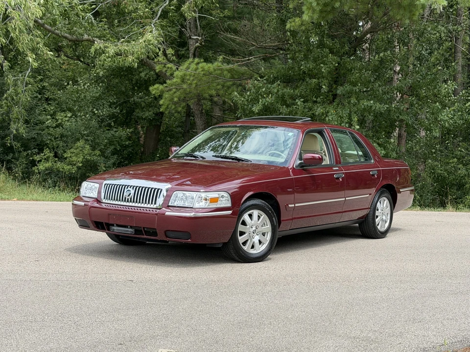 2006 Mercury Grand Marquis - Image 5 of 31