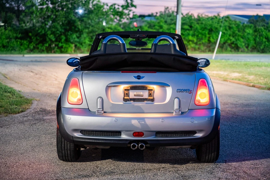 2006 Mini Mini Cooper S 1st Gen - Image 10 of 31