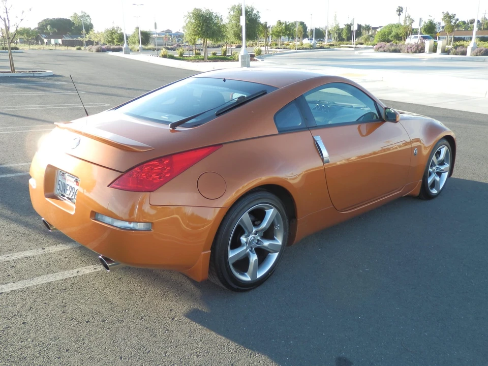 2006 Nissan 350Z 5th Gen - Image 14 of 31