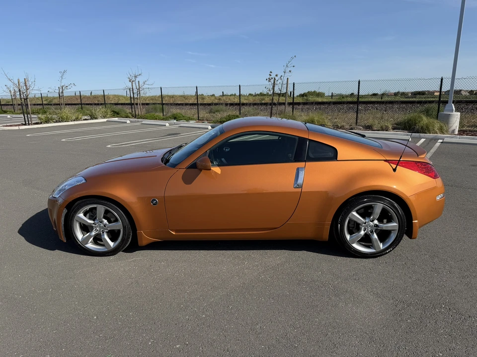 2006 Nissan 350Z 5th Gen - Image 22 of 31