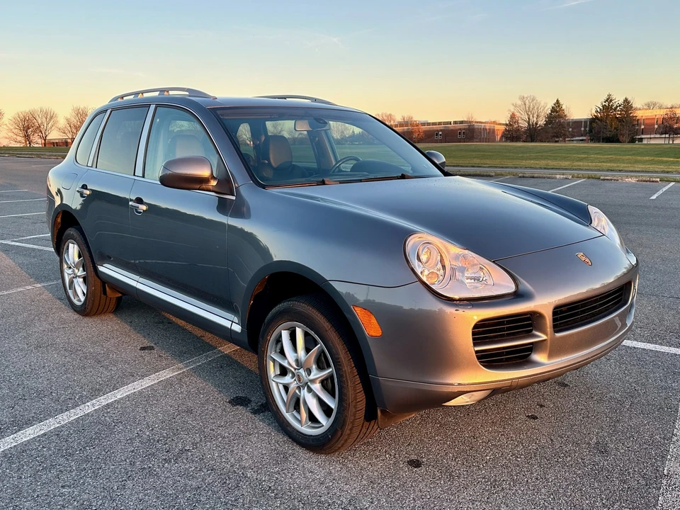 2006 Porsche 955/957 Cayenne S - Image 10 of 31
