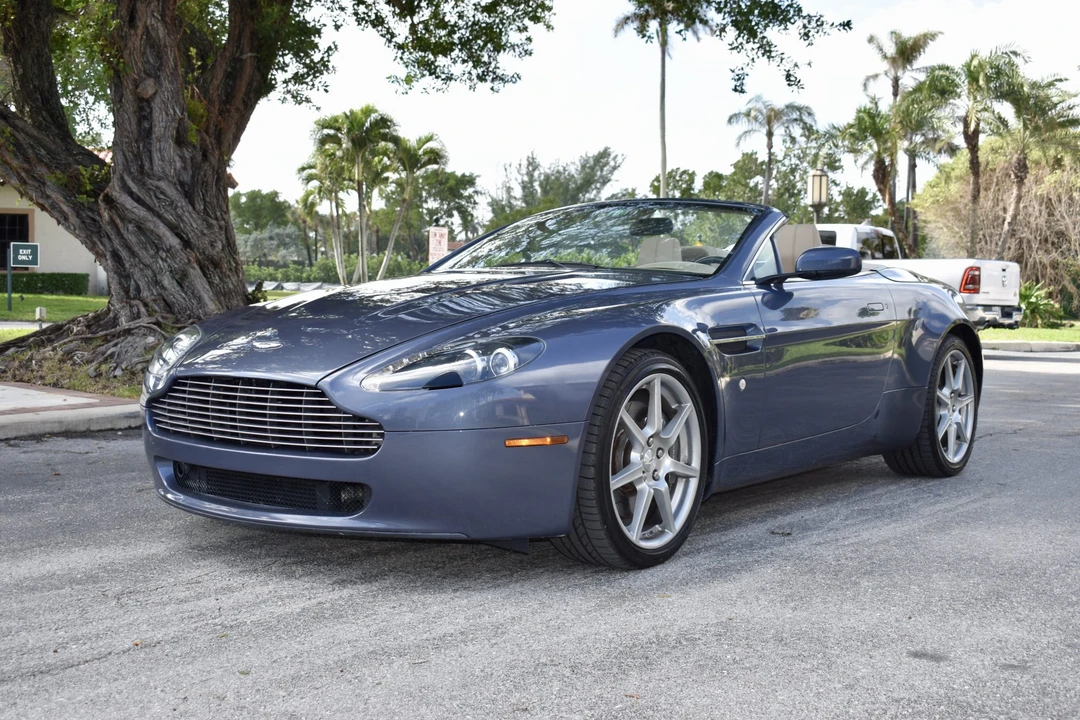2007 Aston Martin V8 Vantage (2006-2017) - Image 2 of 31