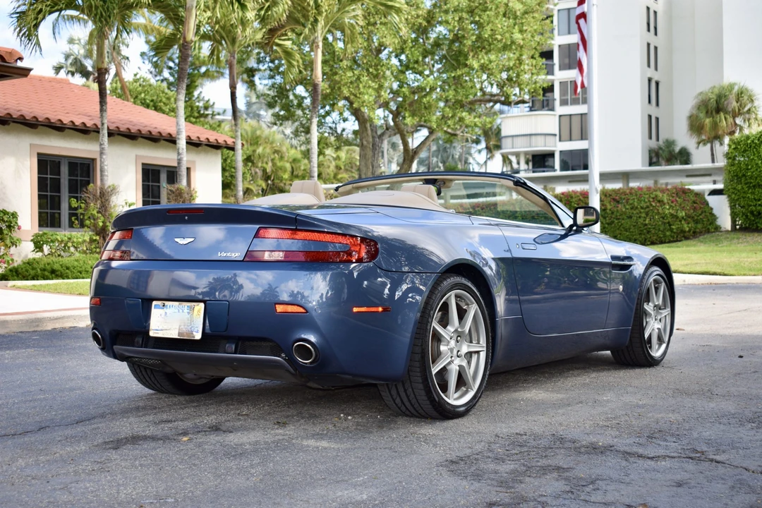 2007 Aston Martin V8 Vantage (2006-2017) - Image 13 of 31