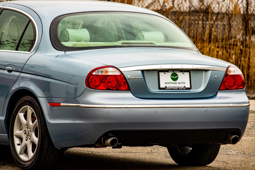 2007 Jaguar S-Type 2nd Gen - Image 27 of 31