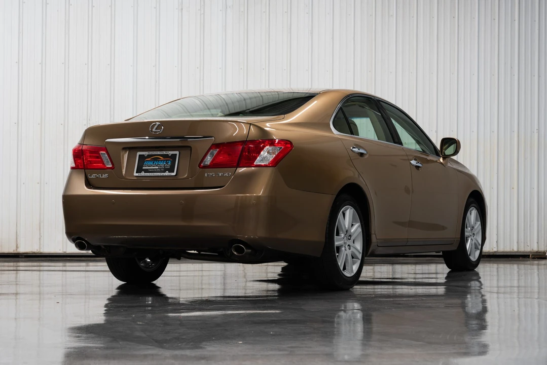 2007 Lexus ES 5th Gen - Image 16 of 31