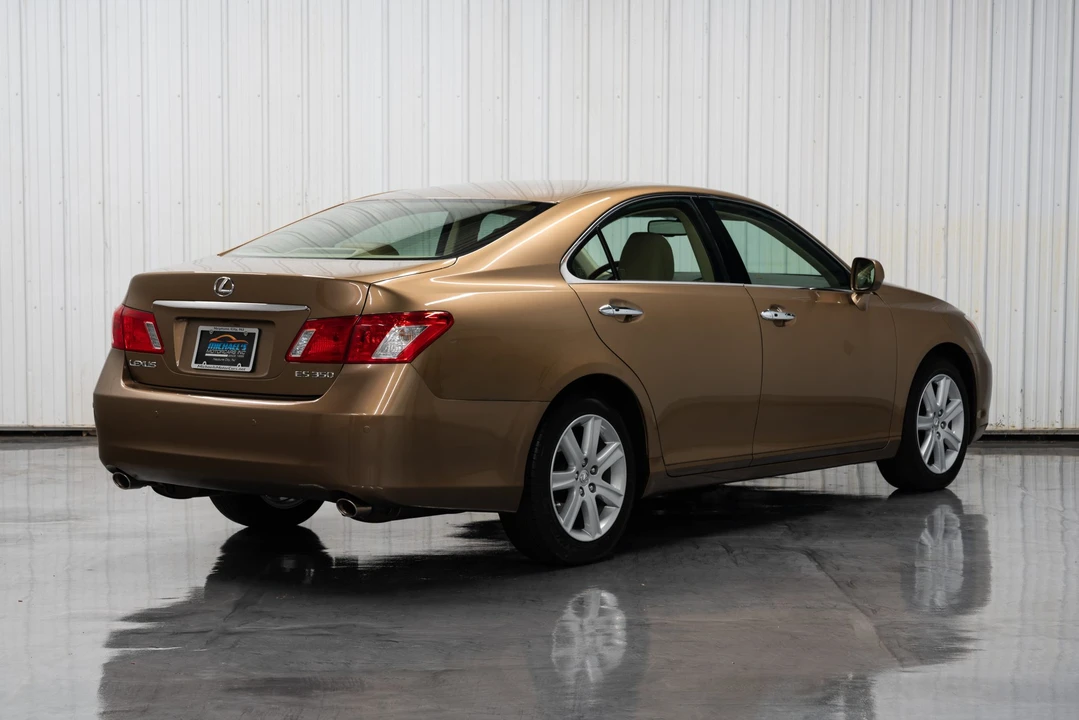 2007 Lexus ES 5th Gen - Image 15 of 31