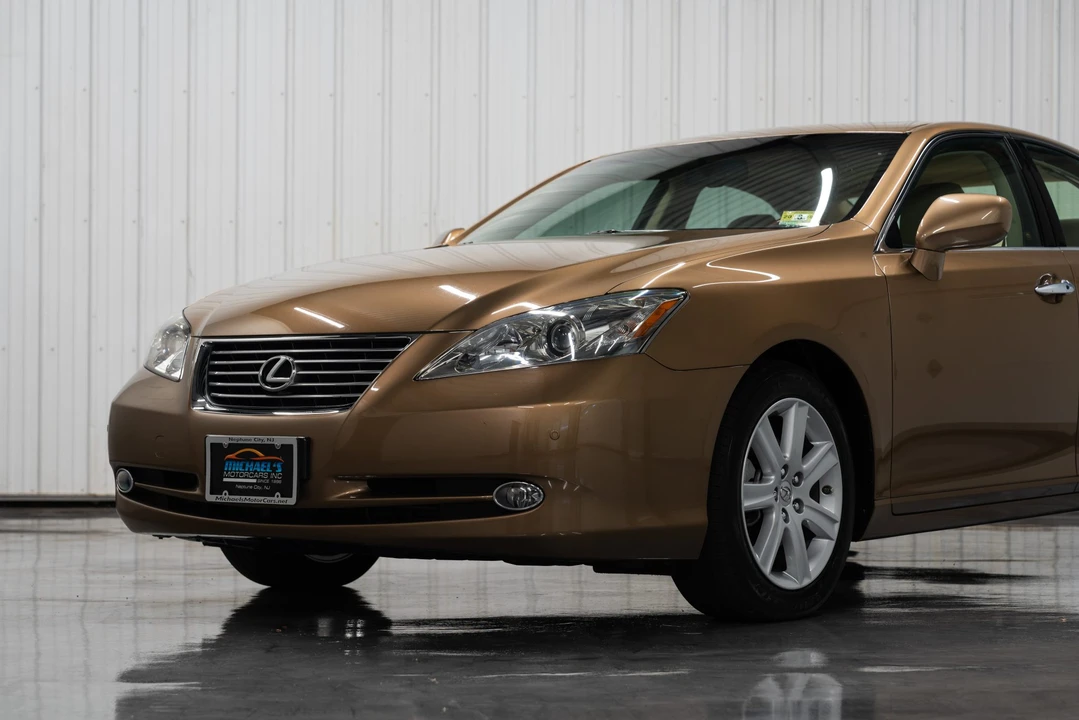 2007 Lexus ES 5th Gen - Image 25 of 31