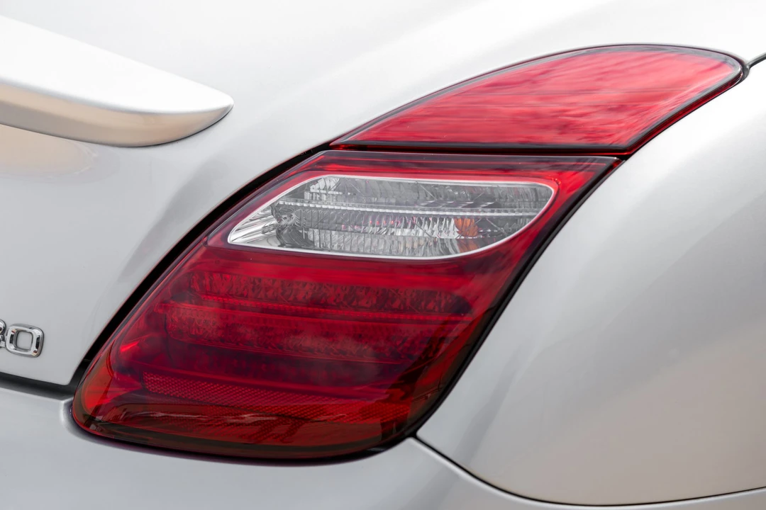 2007 Lexus SC430 - Image 28 of 31