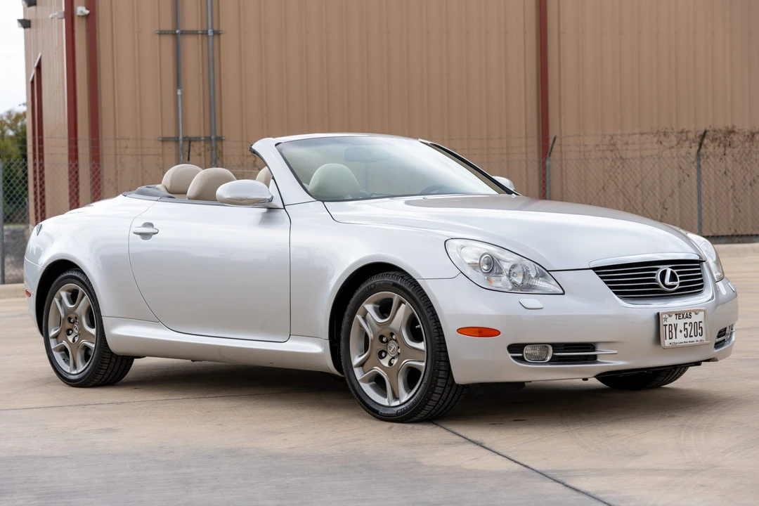 2007 Lexus SC430 - Image 3 of 31