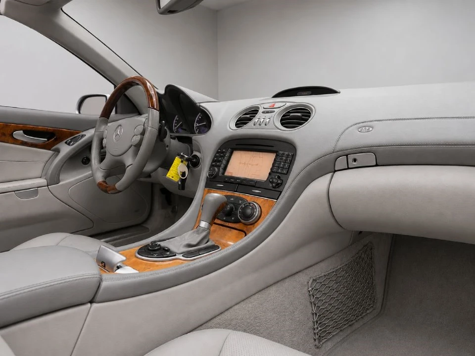 2007 Mercedes-Benz R230 SL-Class - Image 28 of 31