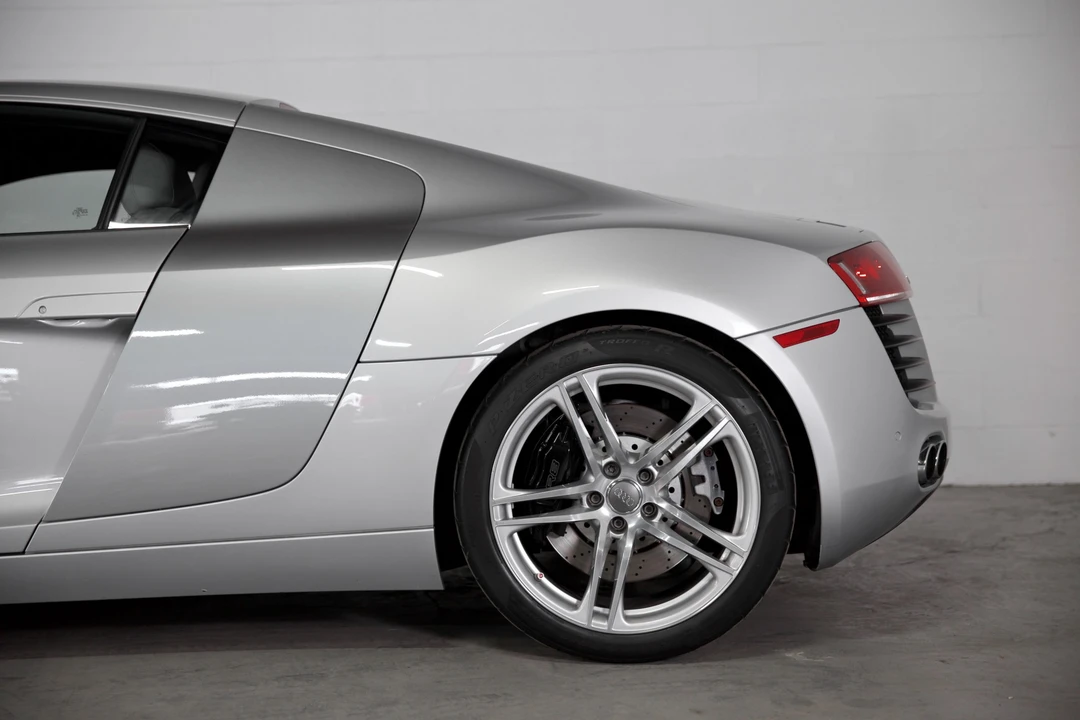 2008 Audi 42 R8 - Image 4 of 31