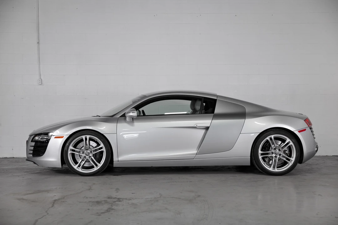 2008 Audi 42 R8 - Image 2 of 31