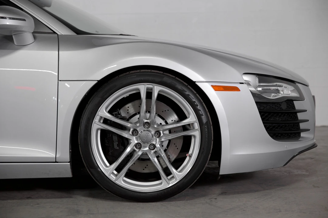 2008 Audi 42 R8 - Image 10 of 31