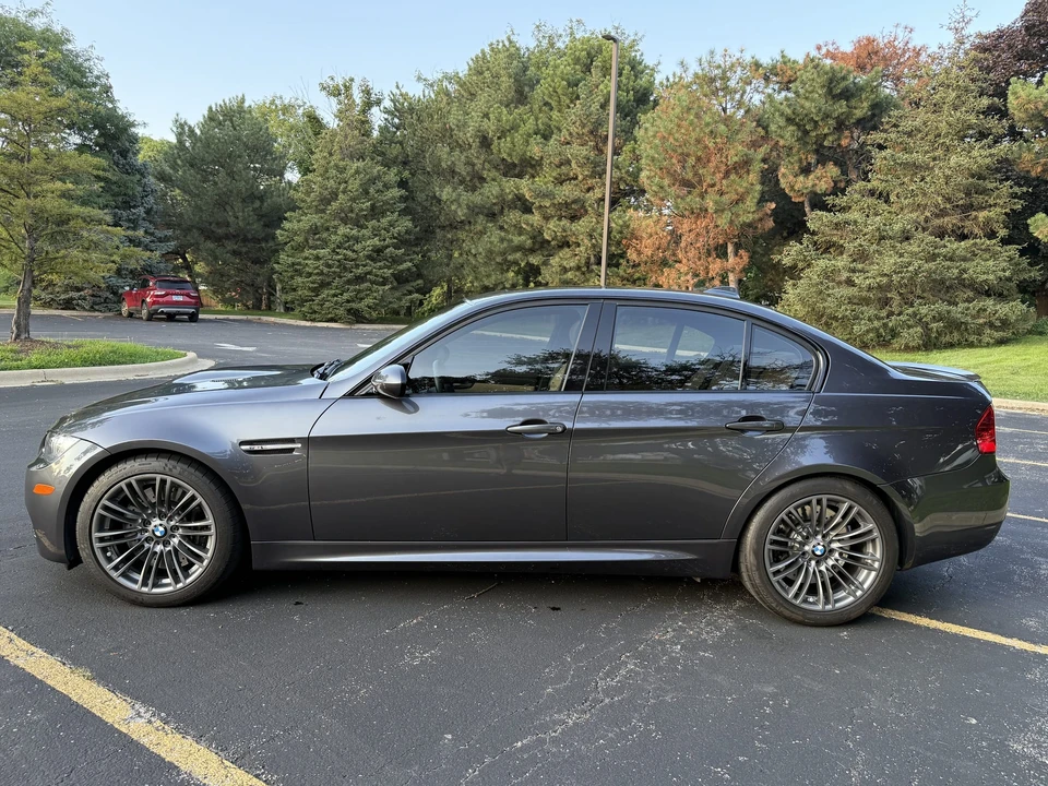 2008 BMW E90 M3 Sedan - Image 11 of 31