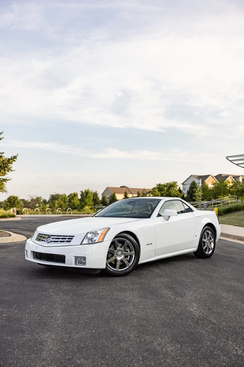 2008 Cadillac XLR - Image 25 of 31