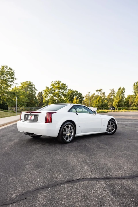 2008 Cadillac XLR - Image 30 of 31