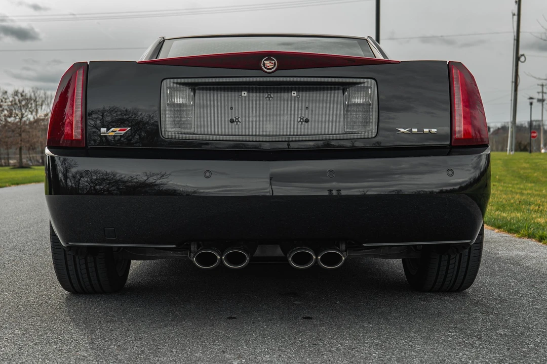 2008 Cadillac XLR-V - Image 20 of 31