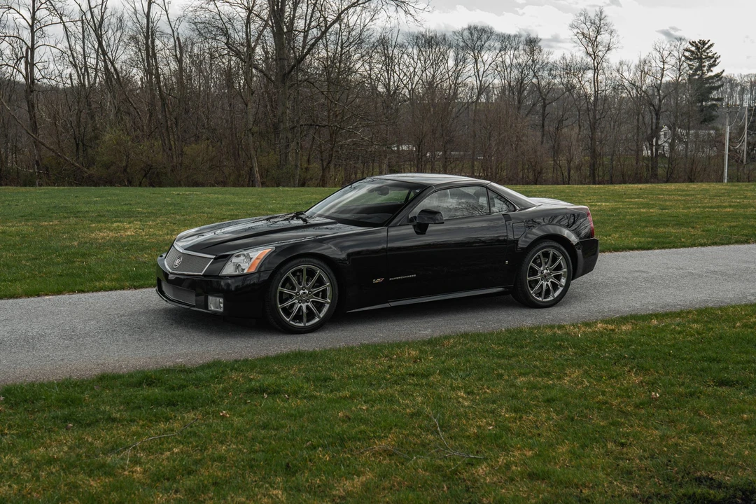 2008 Cadillac XLR-V - Image 6 of 31