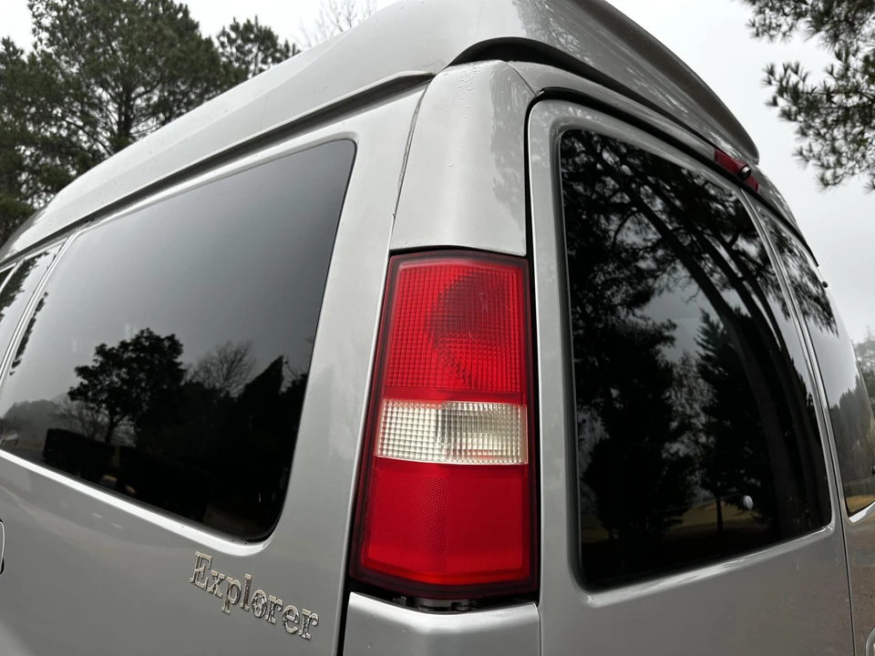 2008 GMC Savana - Image 24 of 31