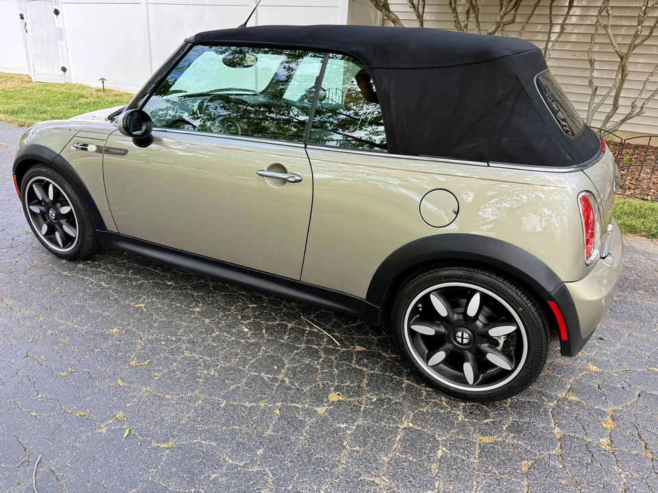 2008 Mini Mini 1st Gen - Image 9 of 31