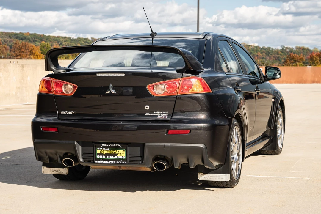 2008 Mitsubishi Lancer Evolution X 9th Gen - Image 17 of 31
