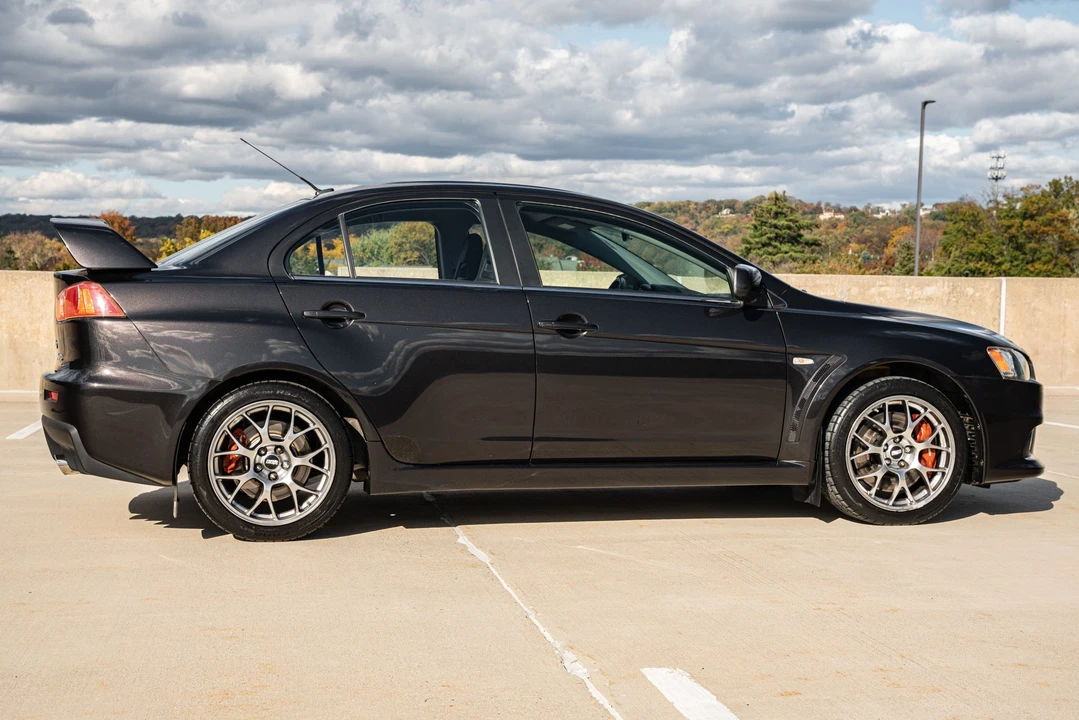 2008 Mitsubishi Lancer Evolution X 9th Gen - Image 13 of 31