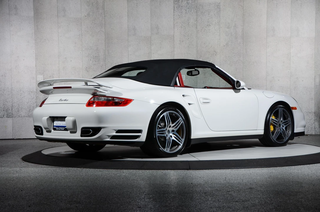 2008 Porsche 997 Turbo - Image 14 of 31