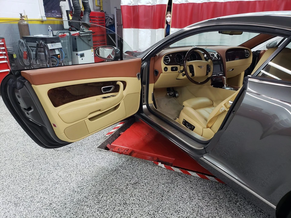 2009 Bentley Continental GT 1st Gen - Image 25 of 31