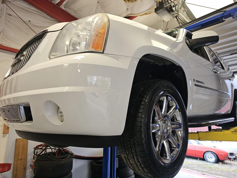 2009 GMC Yukon 3rd Gen - Image 31 of 31