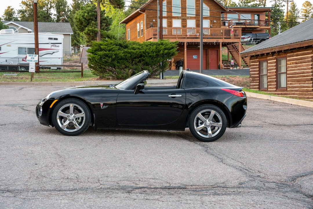 2009 Pontiac Solstice GXP - Image 4 of 31