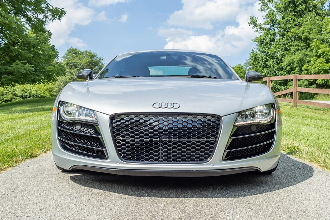 2010 Audi 42 R8 - Image 3 of 31