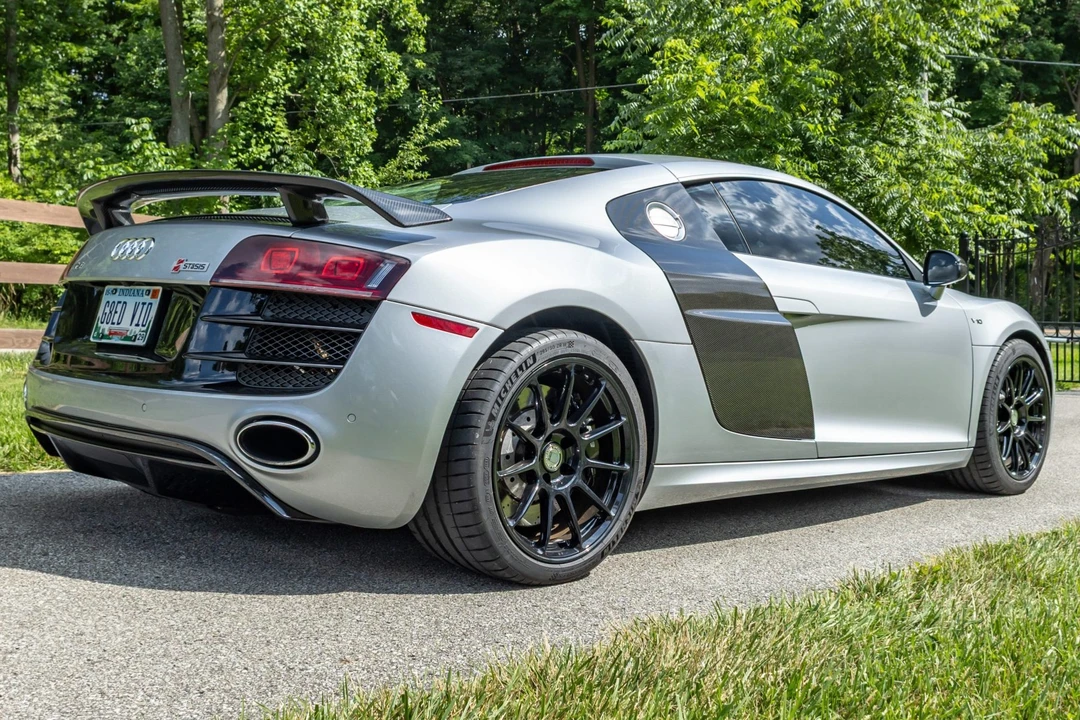 2010 Audi 42 R8 - Image 6 of 31