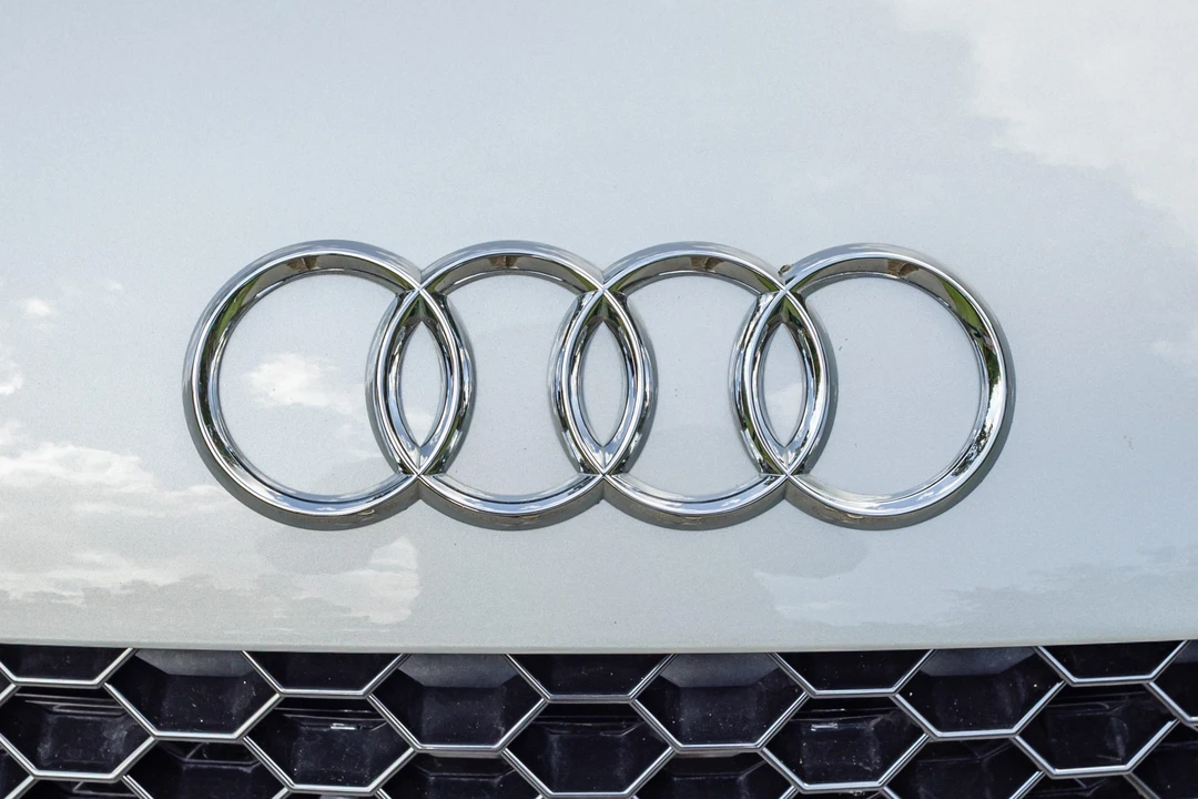 2010 Audi 42 R8 - Image 22 of 31