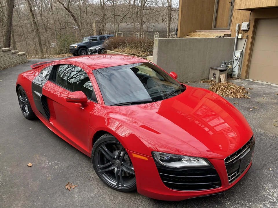 2010 Audi 42 R8 - Image 13 of 31