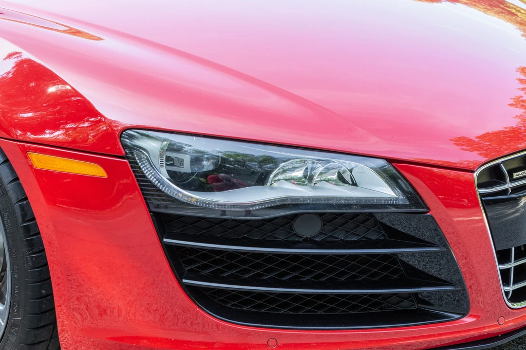 2010 Audi 42 R8 - Image 16 of 31