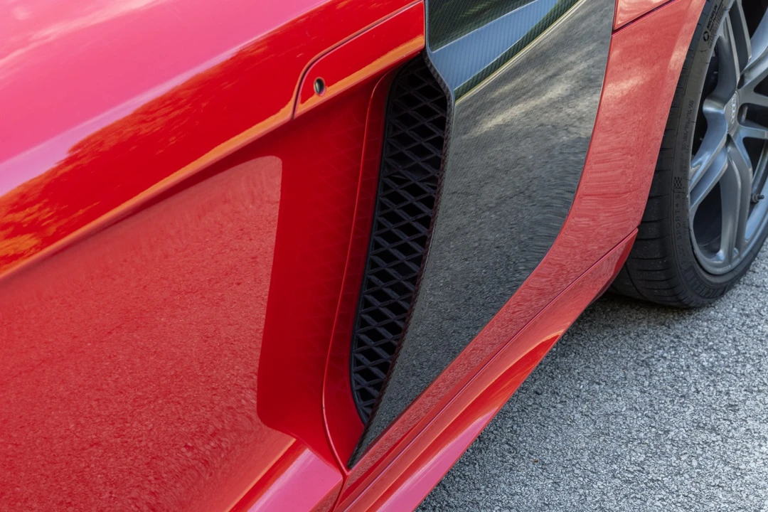 2010 Audi 42 R8 - Image 27 of 31