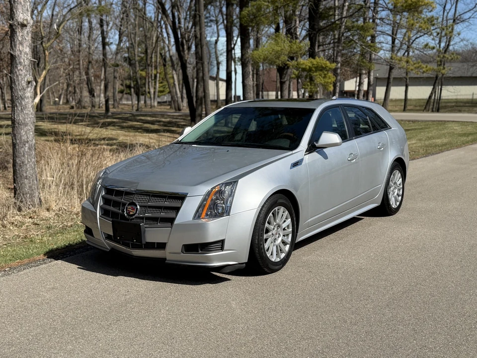 2010 Cadillac CTS 2nd Gen - Image 10 of 31