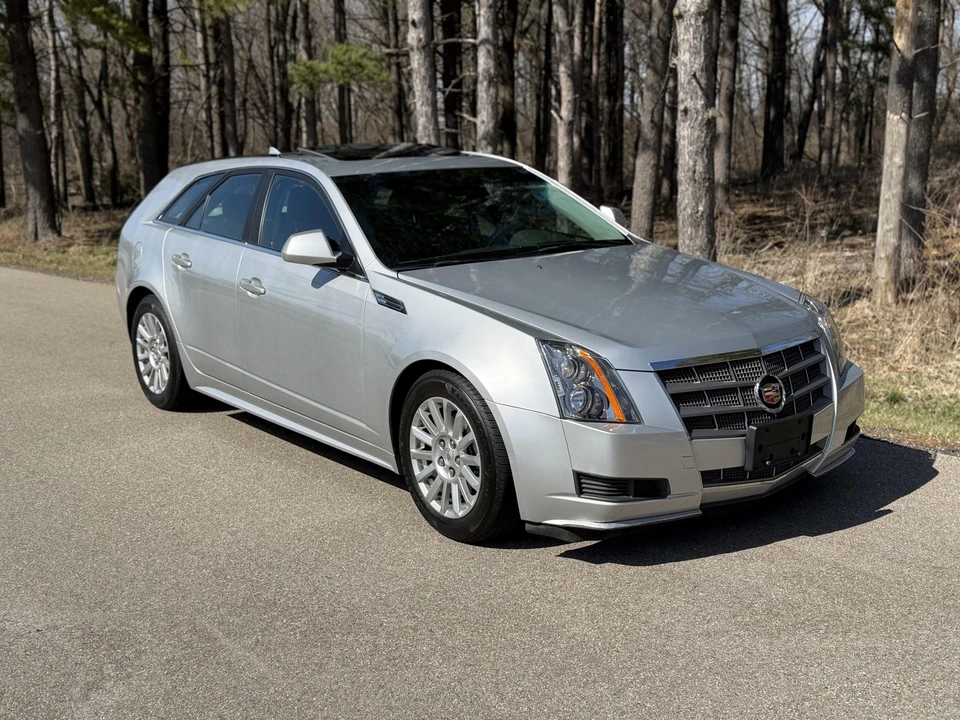 2010 Cadillac CTS 2nd Gen - Image 19 of 31