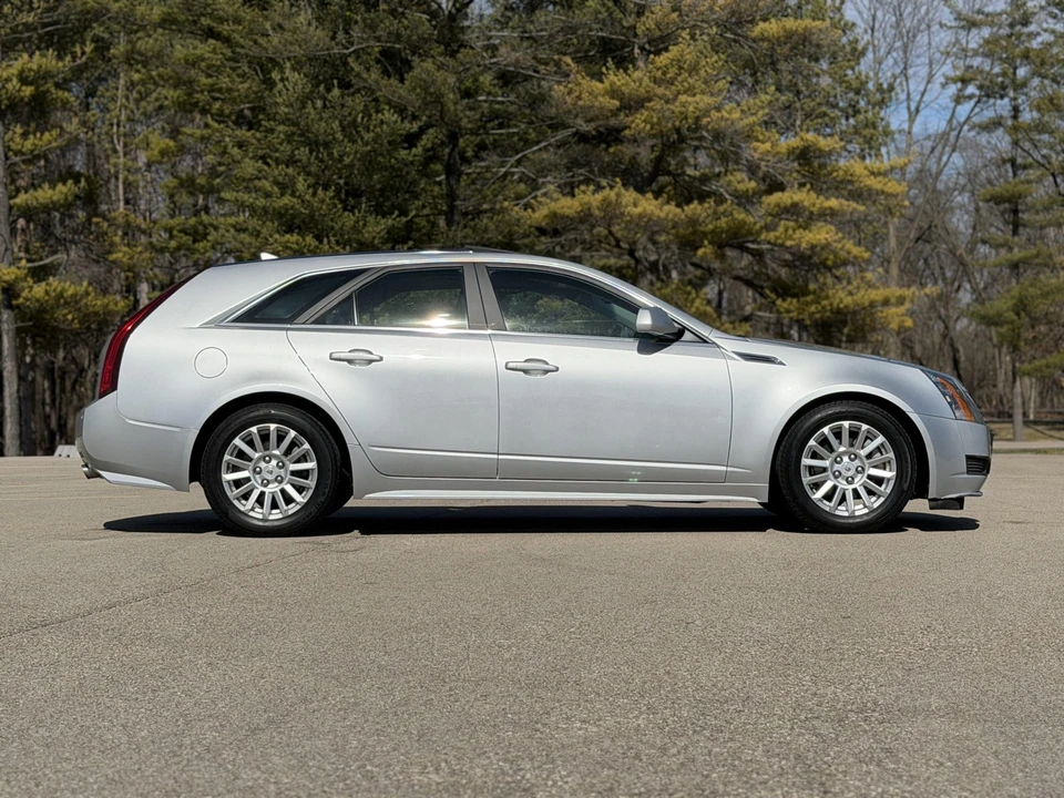 2010 Cadillac CTS 2nd Gen - Image 28 of 31