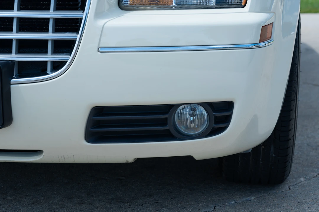 2010 Chrysler 300 (2005-2023) - Image 26 of 31